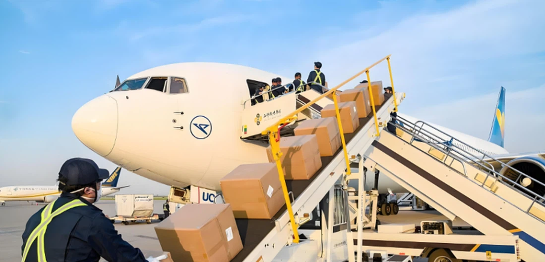 Air Transport From Dalian, Liaoning To Dubai Air Transport From Dalian, Liaoning To Dubai